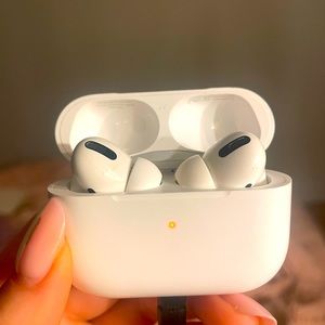 Airpod Pro’s 1st Generation (Please Read Details before Purchase)